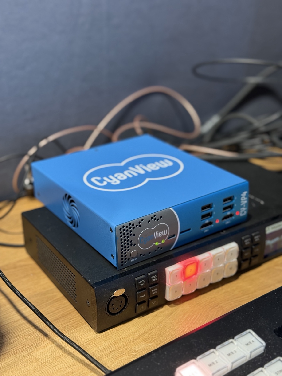 CyanView VP4
